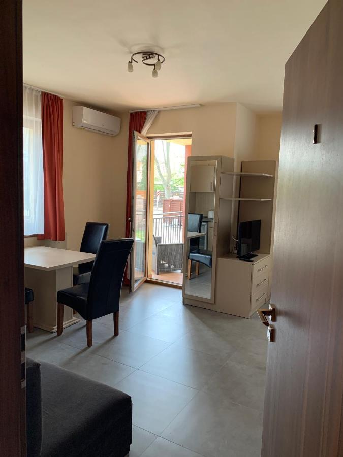 Ferienwohnung Balaton Apartmanhaz Siófok Exterior foto