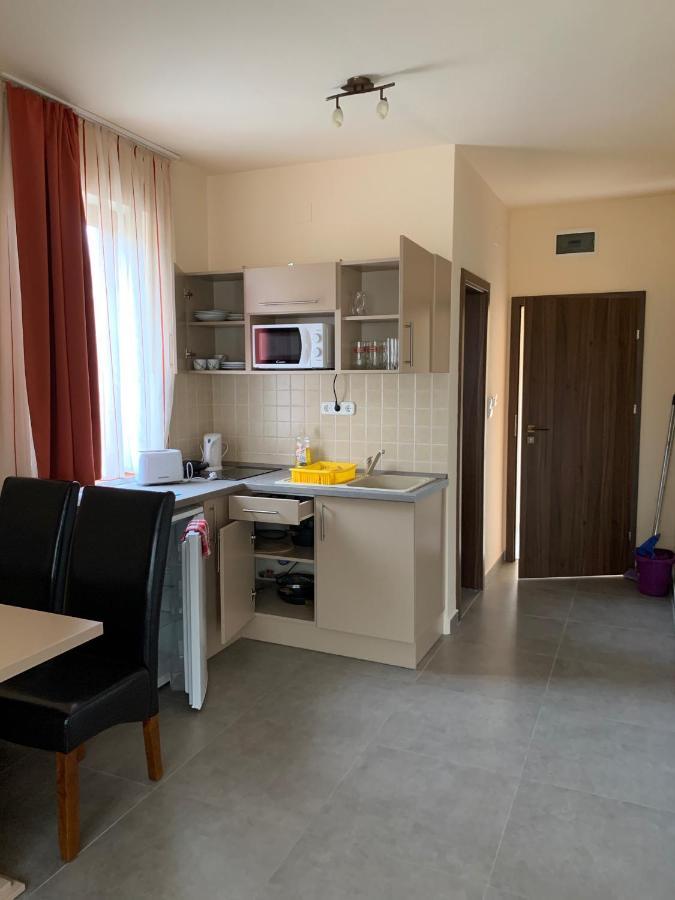 Ferienwohnung Balaton Apartmanhaz Siófok Exterior foto