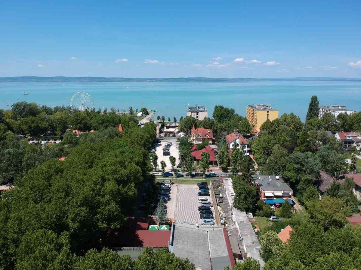 Ferienwohnung Balaton Apartmanhaz Siófok Exterior foto